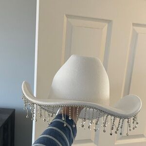 White Cowboy Hat with Rhinestone Fringe
